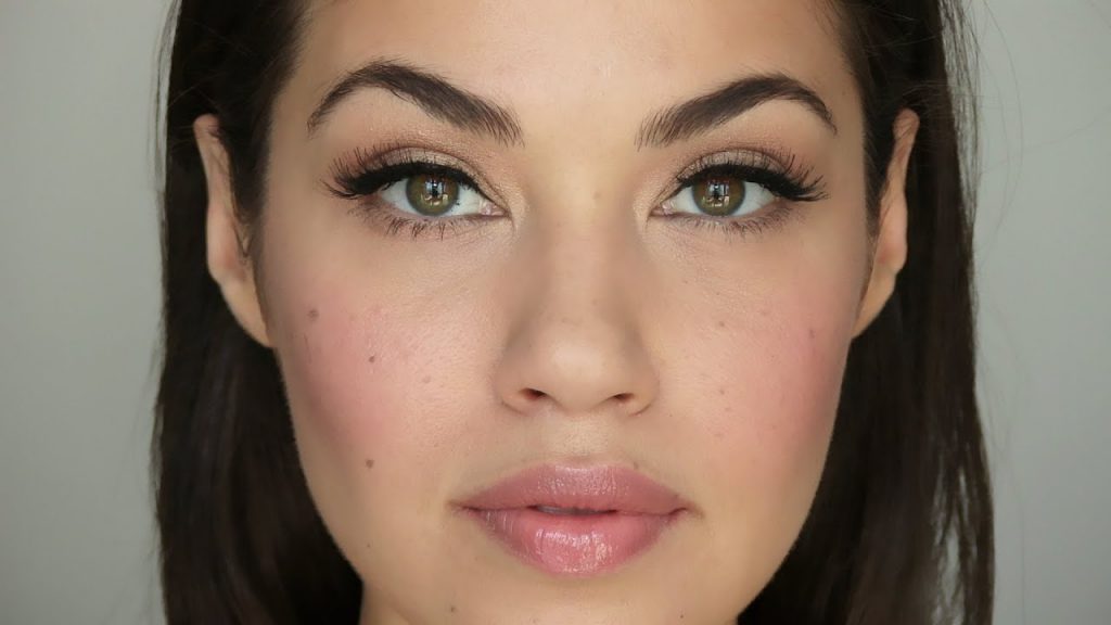 Flawless Fall Makeup for Women - Best Fall Makeup Trends